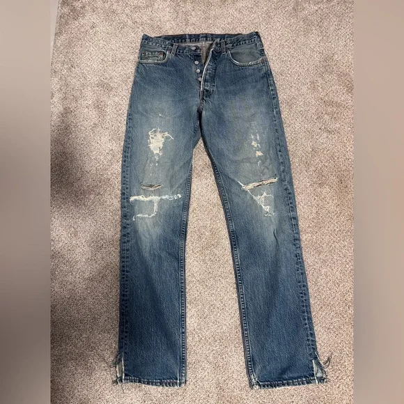 Distressed Levi’s 501 Blue Jeans - Picture 1 of 15